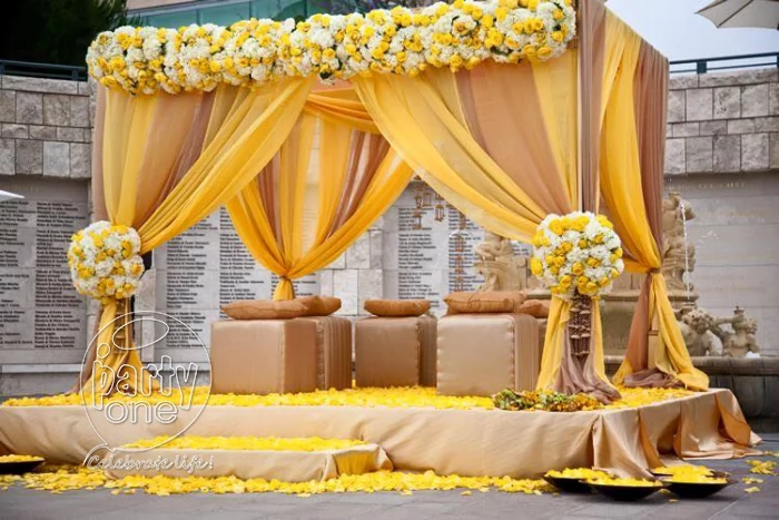 wedding services Flower Decor