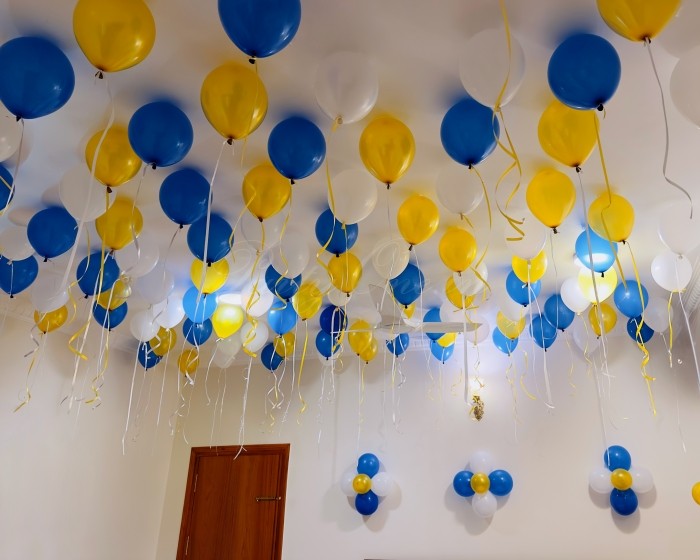birthday Gold and Blue Balloon Blast Decoration
