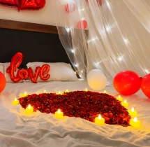 birthday Romantic Canopy Bed Decoration