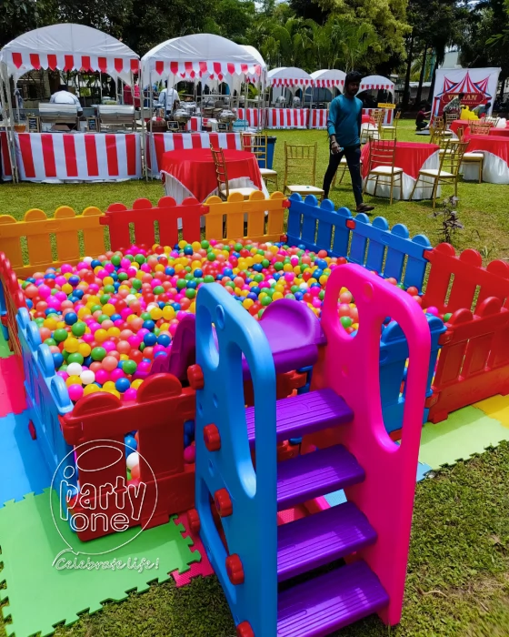 birthday Square Ball Pool Slider for Birthday