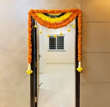 house warming services Traditional 2BHK Door Flower Decoration​