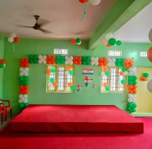 festival decorations Tri Colour Balloon Decoration for Institutions