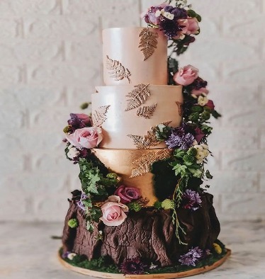 Woodland-inspired Wedding Cake Ideas 